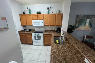 8563 Bay Lilly Loop, Kissimmee, FL 34747 - Photo 5