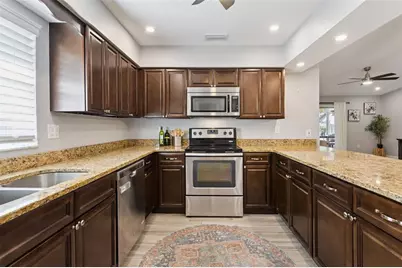 5432 Southgrove Place, Lakeland, FL 33812 - Photo 15