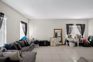 11202 Carrick Stone St, Wimauma, FL 33598 - Photo 5