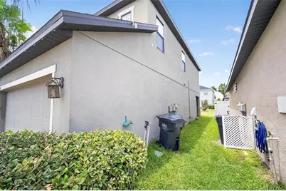 11202 Carrick Stone Street, Wimauma, FL 33598 - Photo 21