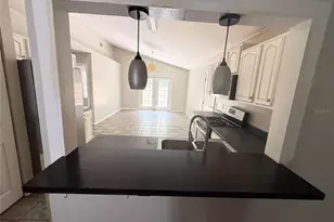 2232 NE 13th Ave, Gainesville, FL 32641 - Photo 5