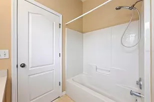 102 Wilton Cir, Sanford, FL 32773 - Photo 13