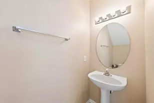 102 Wilton Cir, Sanford, FL 32773 - Photo 17