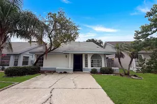 8613 Cottonway Ln, Tampa, FL 33635 - Photo 15
