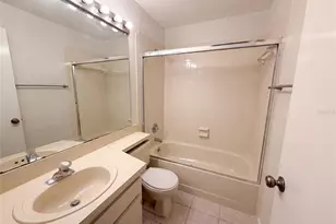 8613 Cottonway Ln, Tampa, FL 33635 - Photo 11