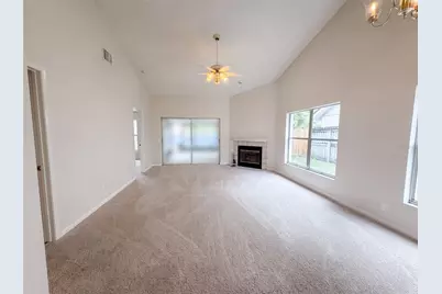 8613 Cottonway Lane, Tampa, FL 33635 - Photo 3