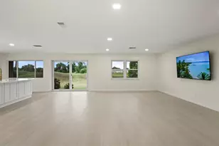 2703 Lancaster Dr, Sun City Center, FL 33573 - Photo 9