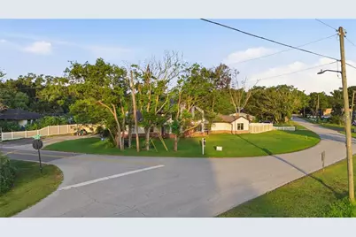 212 Pleasant Street, Lake Helen, FL 32744 - Photo 5