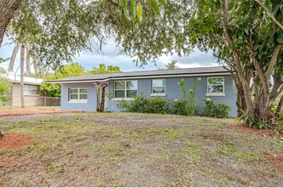 217 Betty Avenue S, Dundee, FL 33838 - Photo 3