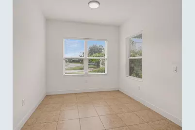 7521 Ridgelake Circle, Bradenton, FL 34203 - Photo 11