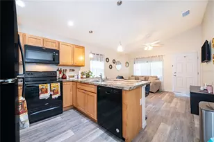 1360 Cottage Cir, Tavares, FL 32778 - Photo 9
