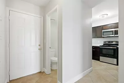 4263 S Semoran Boulevard #9, Orlando, FL 32822 - Photo 23