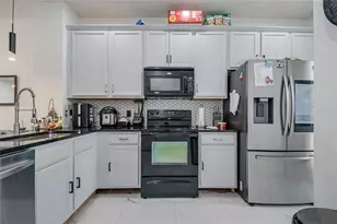 7919 Northlake Pkwy, Orlando, FL 32827 - Photo 21