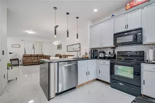7919 Northlake Pkwy, Orlando, FL 32827 - Photo 19