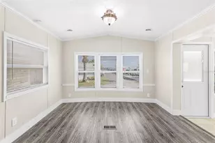 1475 Flamingo Dr, Englewood, FL 34224 - Photo 13