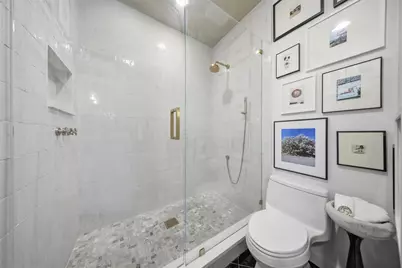 1 S Eola Drive #13, Orlando, FL 32801 - Photo 29