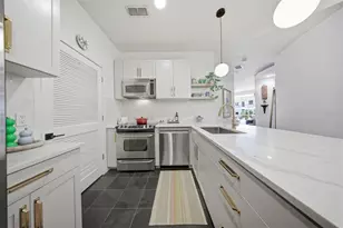 1 S Eola Dr, Orlando, FL 32801 - Photo 9