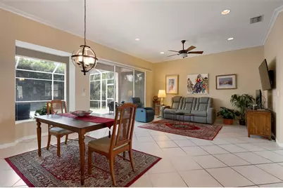 6852 Sagebrush Circle, Sarasota, FL 34243 - Photo 7