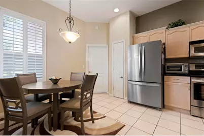 6852 Sagebrush Circle, Sarasota, FL 34243 - Photo 15
