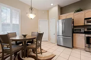 6852 Sagebrush Cir, Sarasota, FL 34243 - Photo 15