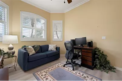 6852 Sagebrush Circle, Sarasota, FL 34243 - Photo 17