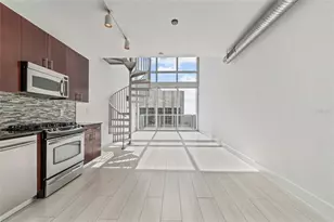 150 E Robinson St, Orlando, FL 32801 - Photo 7