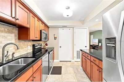 1130 N Lake Parker Avenue #A205, Lakeland, FL 33805 - Photo 17