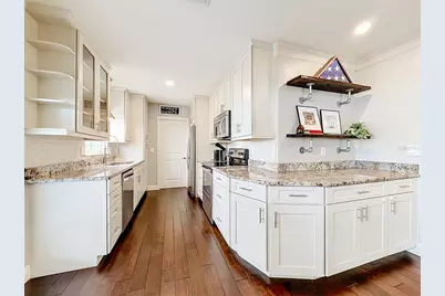 19 E Hazel Street, Orlando, FL 32804 - Photo 11