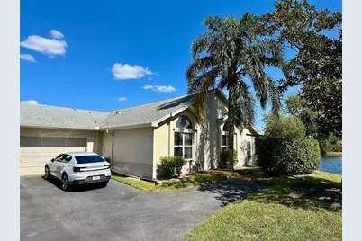 801 Silverthorn Lane, Sun City Center, FL 33573 - Photo 1
