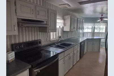 56508 Blue Creek Road, Astor, FL 32102 - Photo 17