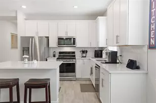13640 Splashing Isla Dr, Winter Garden, FL 34787 - Photo 15