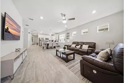 13640 Splashing Isla Drive, Winter Garden, FL 34787 - Photo 9