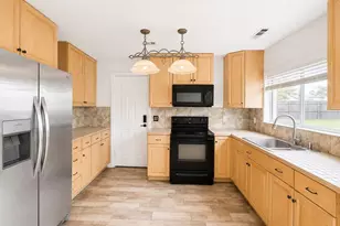 1409 Madrid Way, Winter Springs, FL 32708 - Photo 3