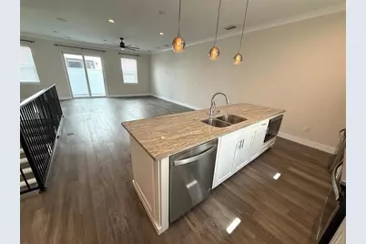 4910 W McElroy Avenue #3, Tampa, FL 33611 - Photo 5