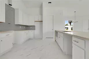 9057 Bantry Bay Blvd, Englewood, FL 34224 - Photo 7