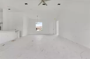 9057 Bantry Bay Blvd, Englewood, FL 34224 - Photo 5