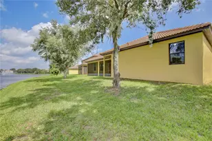 3908 Coastal Breeze Dr, Kissimmee, FL 34744 - Photo 31