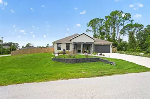 2595 Hagoplan Ln, North Port, FL 34288 - Photo 5