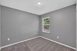 2595 Hagoplan Ln, North Port, FL 34288 - Photo 23
