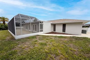 1301 Lucaya Ave, Venice, FL 34285 - Photo 33