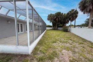 1301 Lucaya Ave, Venice, FL 34285 - Photo 5