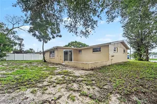 6177 Maplewood Dr, New Port Richey, FL 34653 - Photo 15