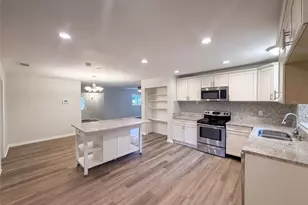 13655 Audrey Ln, Largo, FL 33771 - Photo 3