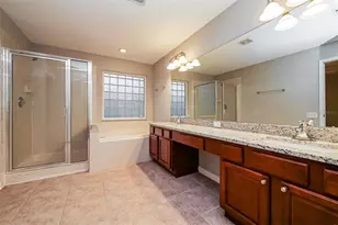 2026 Heartland Cir, Valrico, FL 33594 - Photo 11