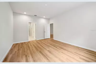 536 E Beresford Avenue, Deland, FL 32724 - Photo 17