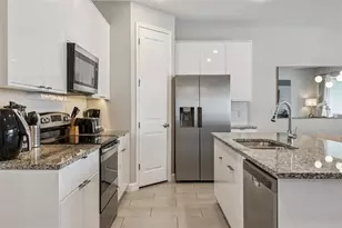7952 Formosa Vly Pl, Kissimmee, FL 34747 - Photo 11