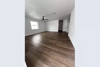 1819 Shore Acres Boulevard NE, Saint Petersburg, FL 33703 - Photo 19