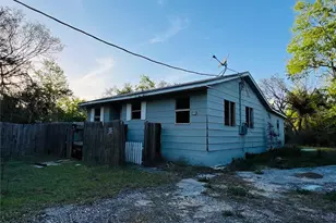 20715 SE 141st Pl, Umatilla, FL 32784 - Photo 1