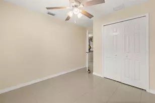 339 Chinaberry Ave, Oviedo, FL 32765 - Photo 19