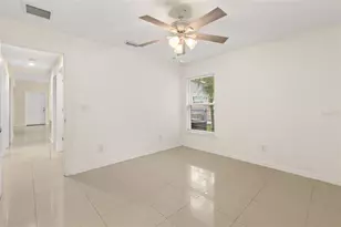 339 Chinaberry Ave, Oviedo, FL 32765 - Photo 21